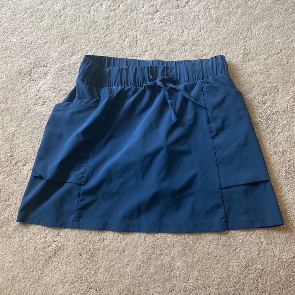 Navy blue tennis skort all in motion in size XS.